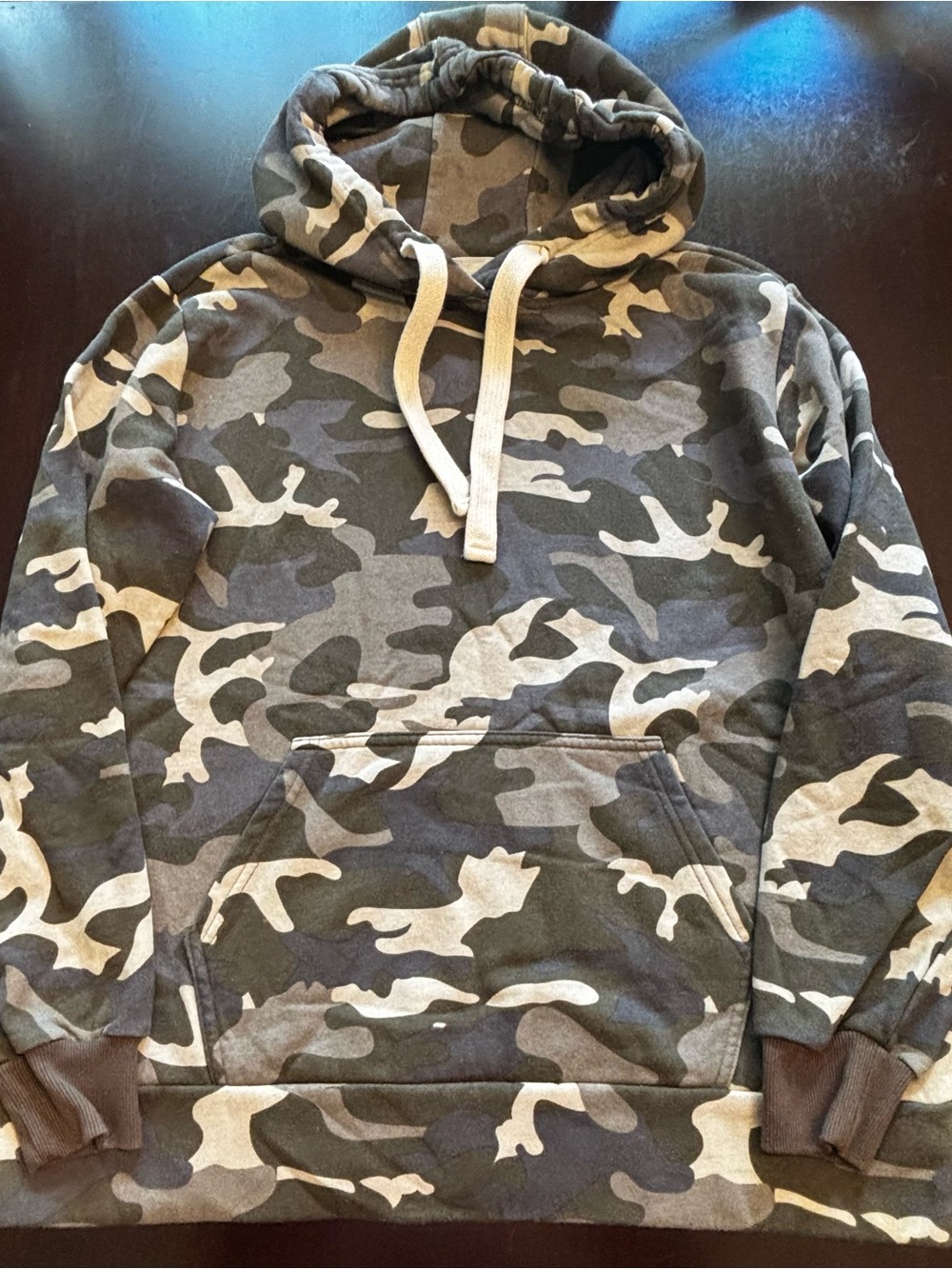 ZENANA Camo Hoodie Size L - Soft Fleece Lined Pullove